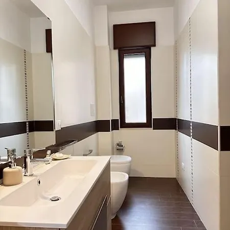Maison Milu Di Mediterranea Host Lägenhet Taranto